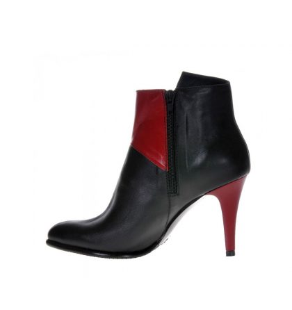 Botine piele varf ascutit negru rosu