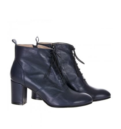 Botine bleumarin toc jos