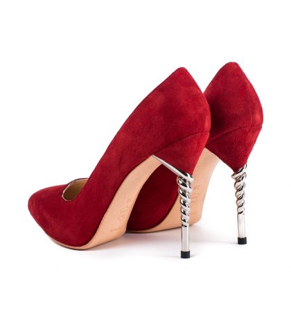 Pantofi stiletto rosii piele intoarsa