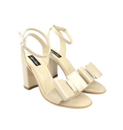 Sandale nude piele lacuita toc gros