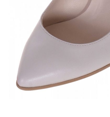 Pantofi stiletto toc jos piele ivory