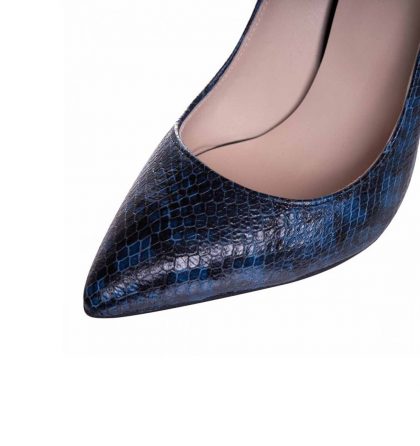 Pantofi albastri stiletto din piele naturala cu imprimeu croco