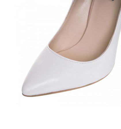 Pantofi albi eleganti stiletto din piele naturala