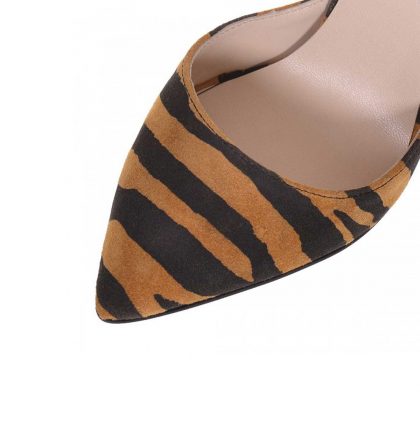 Pantofi decupati la spate din piele animal print